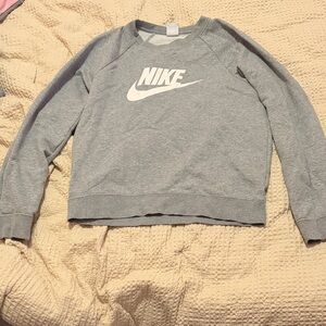 Nike Women's Heather Gray Crew Neck Sweater